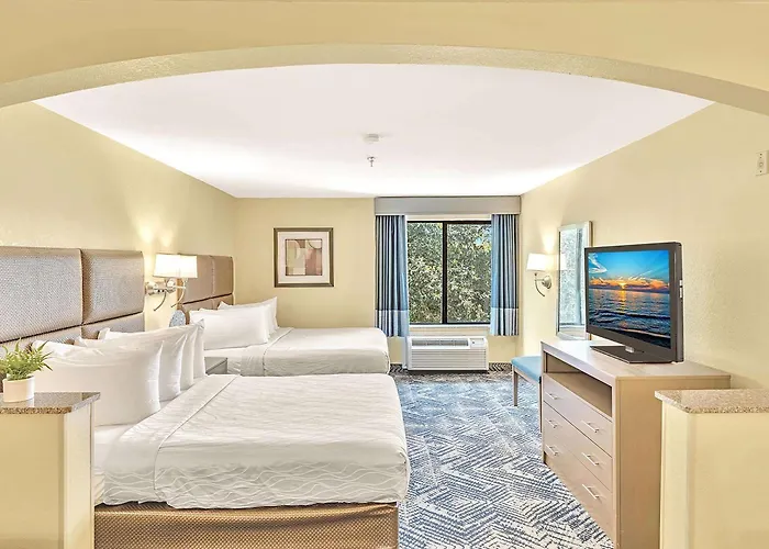 Best Western Plus Lewisville Flower Mound