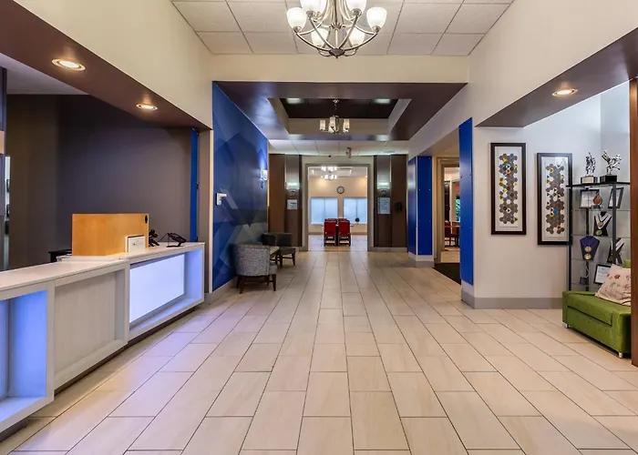 Holiday Inn Express Hotel & Suites Newton Sparta By Ihg