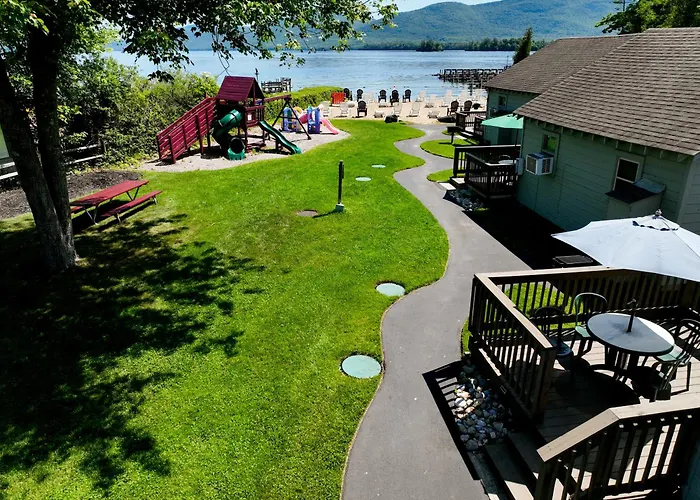 Lake George Diamond Cove Cottages, Cabins, & Hotel