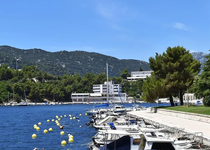 Ploce (Dubrovnik-Neretva) Hotels