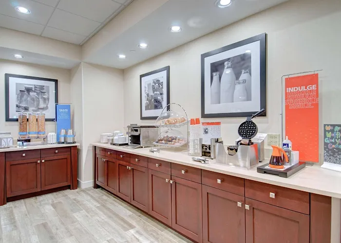 Hampton Inn Boston - Westborough