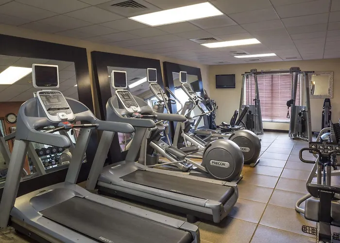 Hilton Garden Inn Hampton Coliseum Central