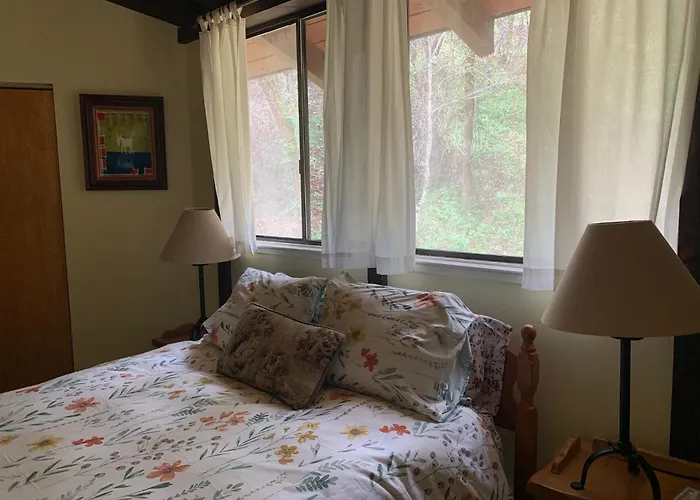 Rustridge Ranch & Winery Bed & Breakfast St. Helena