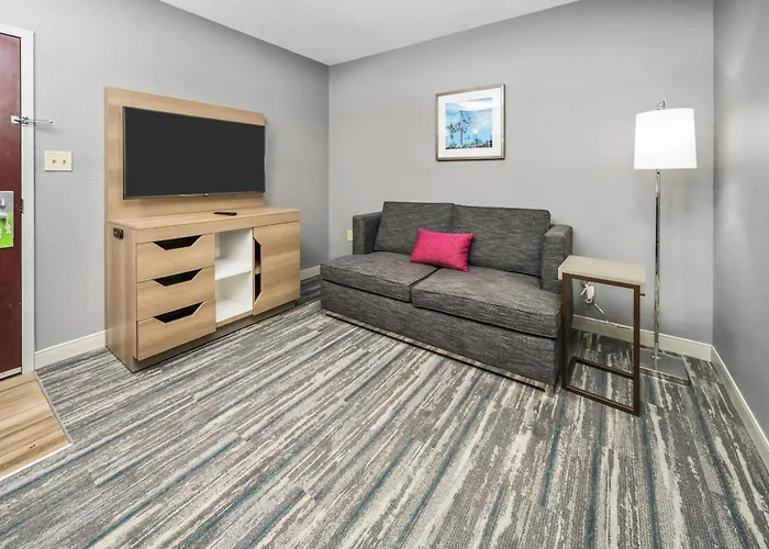 Hampton Inn Wilson Downtown