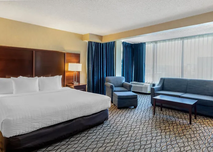 Clarion Hotel Anaheim Resort