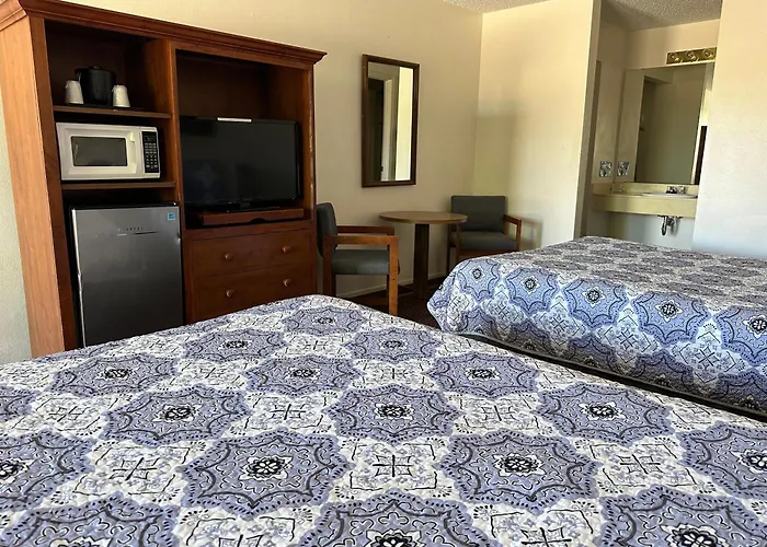 Windcrest Inn And Suites Fredericksburg