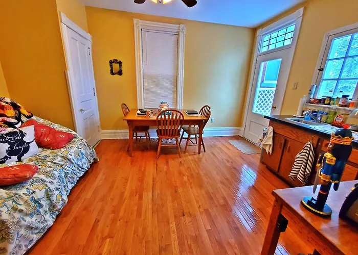 Point Breeze Guest House Pittsburgh