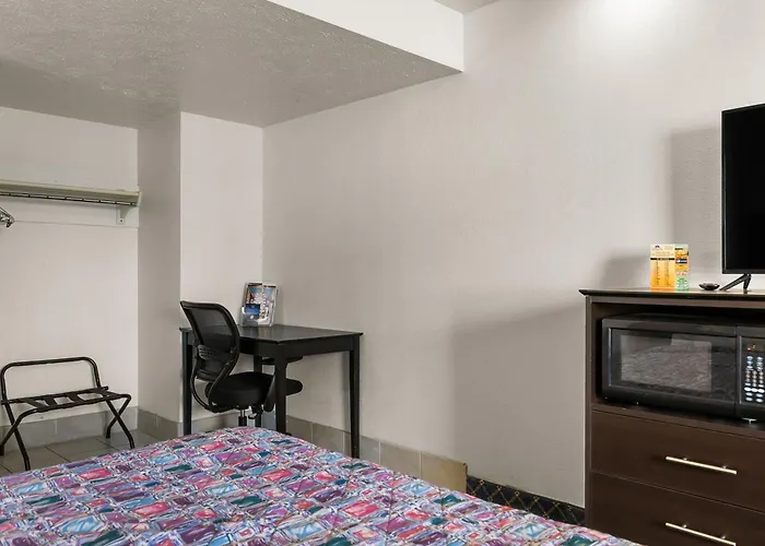 Americas Best Value Inn - Lincoln