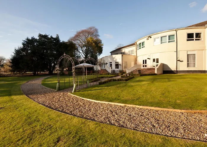 Mercure Chester Abbots Well Hotel