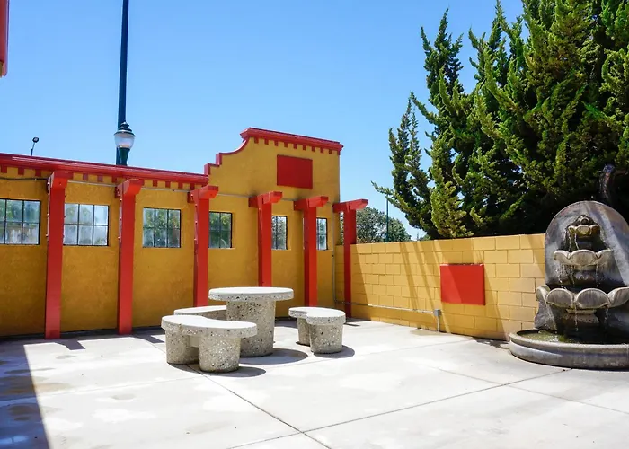 Mission Inn And Suites Hayward