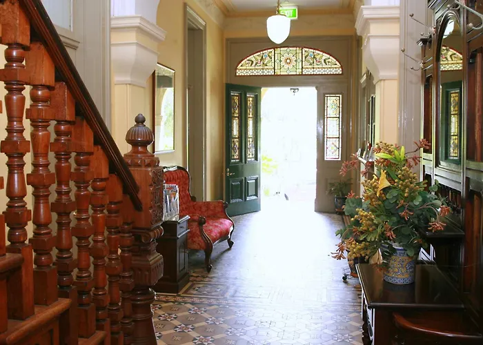 Randwick Hotels