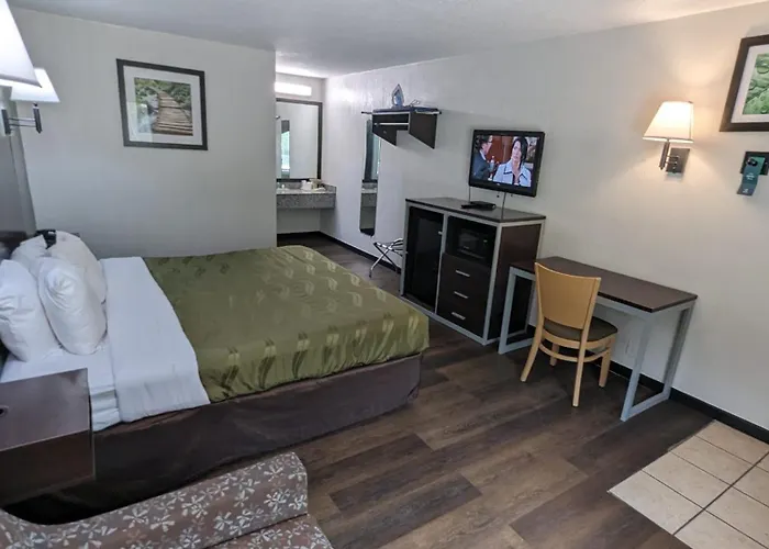 Quality Inn Moss Point - Pascagoula