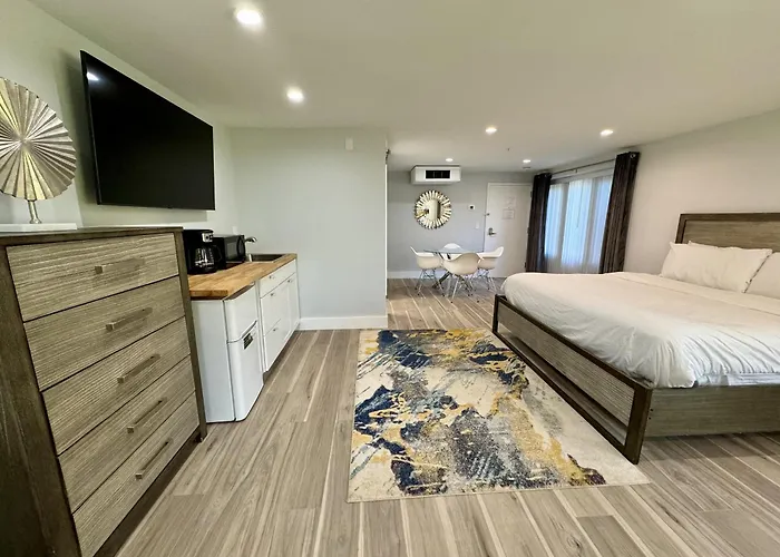 Skylaranna Resort & Spa Hendersonville