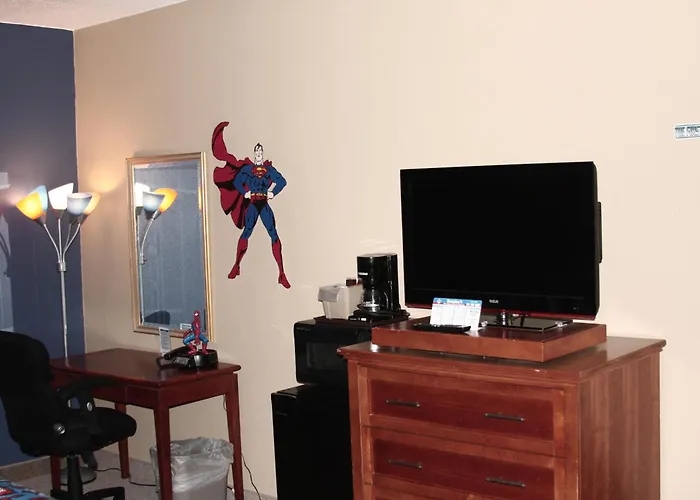 Gladstone Inn And Suites Jamestown