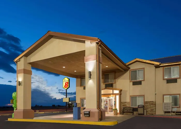 Super 8 By Wyndham Roswell Motel