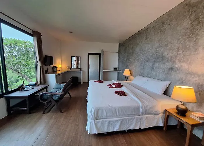 Koh Mak Hotels