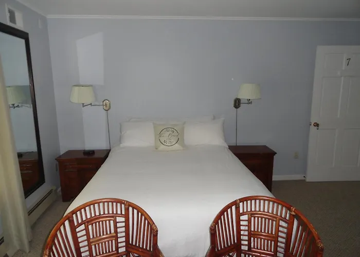 The Bond 1786 Inn (Adults Only) Warrensburg