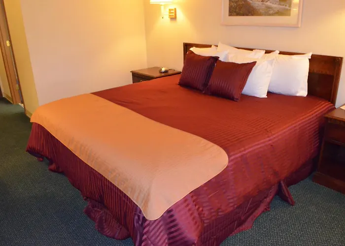 National 9 Inn Price