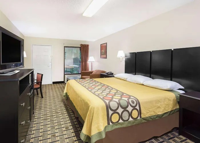 Super 8 By Wyndham Lithonia Motel Decatur