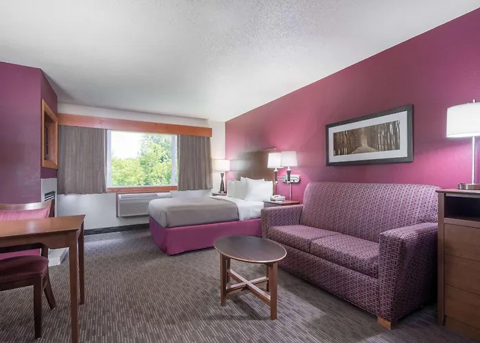 Americinn By Wyndham Baldwin