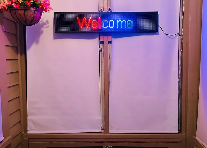 Pacifico'S Place "C" Hartford