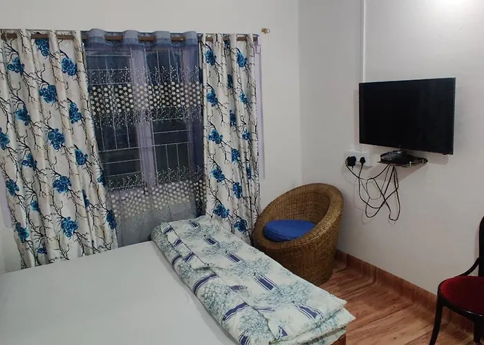 Tawang Hotels