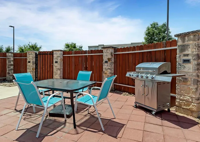 Best Western Plus Pflugerville Inn & Suites