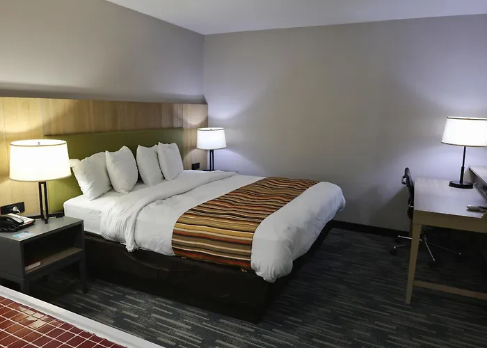 Country Inn & Suites By Radisson, Sparta, Wi