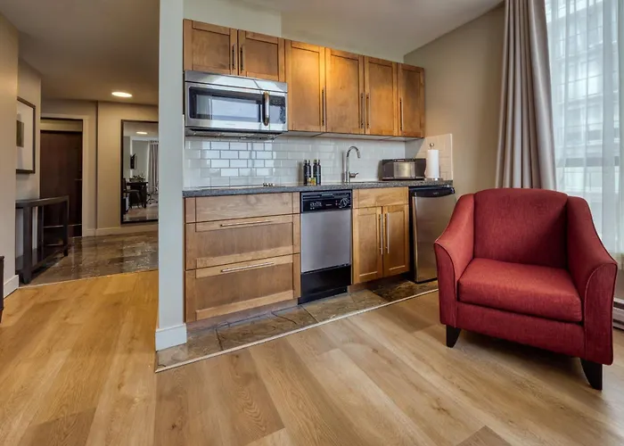 Oswego Hotel Victoria