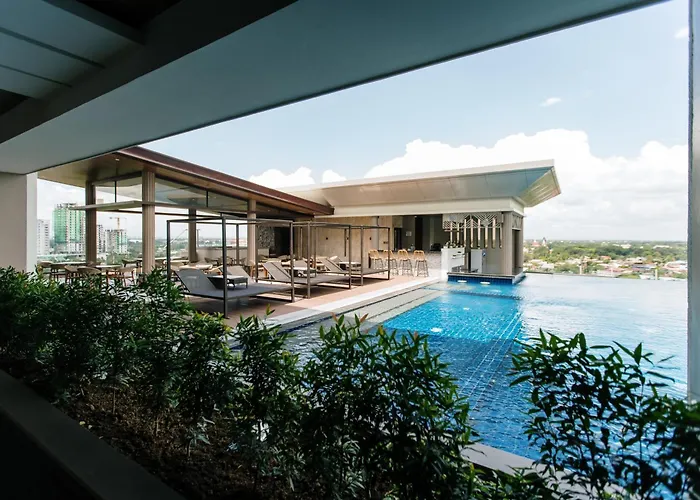 Zuri Hotel Iloilo City