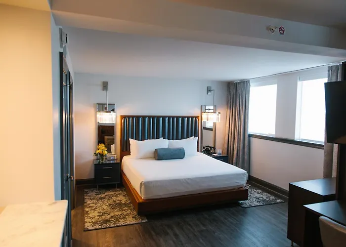 Hotel Legends Biloxi