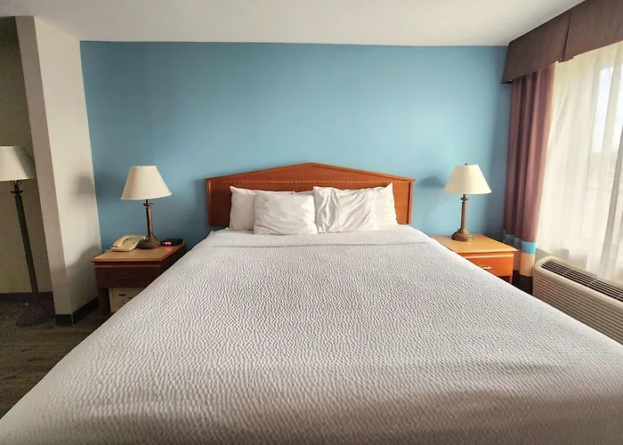 Days Inn & Suites By Wyndham Thibodaux