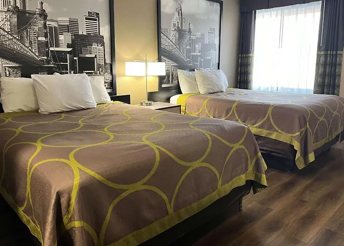 Super 8 By Wyndham Harrison Oh Hotel