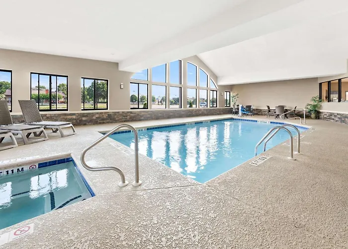 Comfort Suites Near Robins Air Force Base Warner Robins