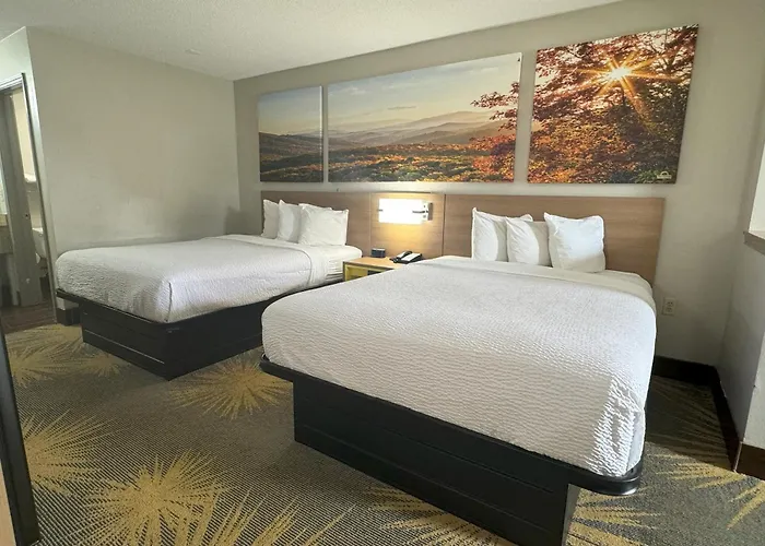 Days Inn & Suites By Wyndham Tuscaloosa - Univ. Of Alabama