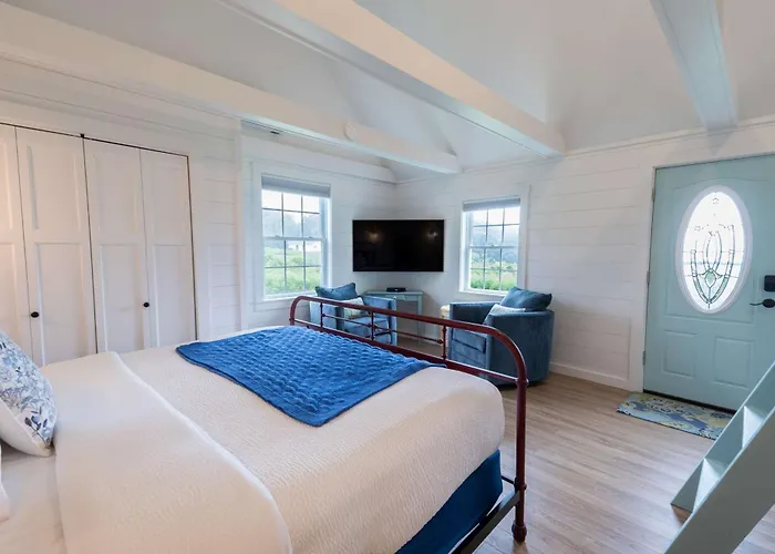 Fireside Inn, Ocean'S Edge Belfast