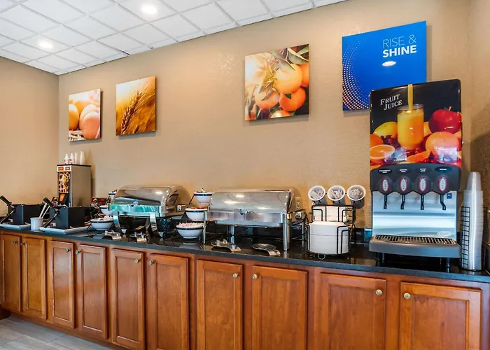 Comfort Inn & Suites Crestview South