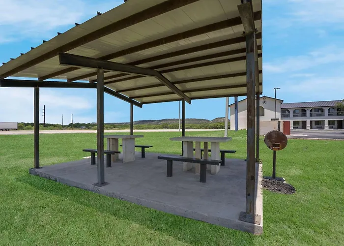 Quality Inn & Suites Junction