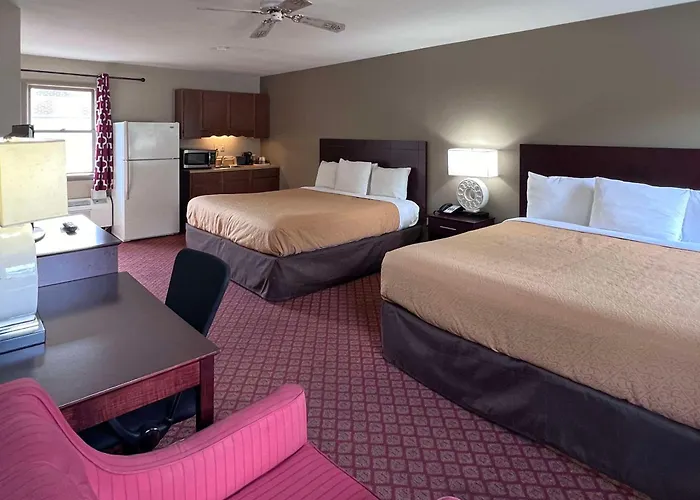 Rodeway Inn & Suites Hershey Chocolate Avenue