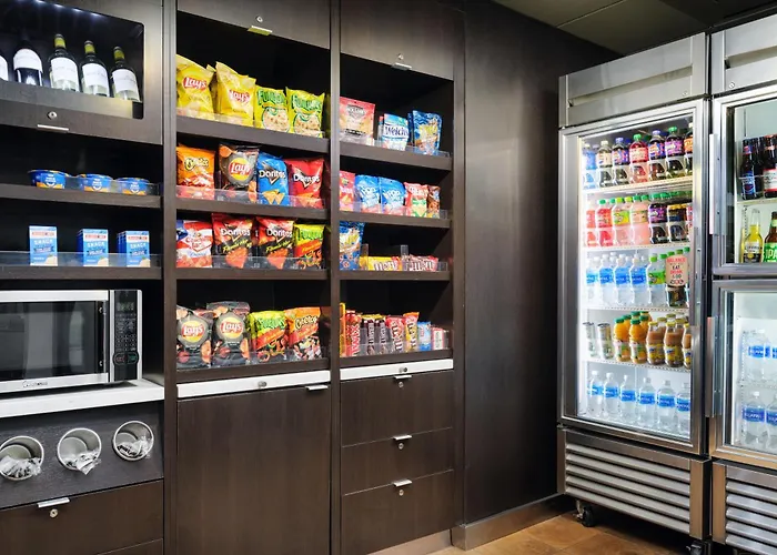 Courtyard By Marriott Little Rock West Hotel