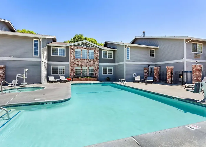 Comfort Inn & Suites Susanville