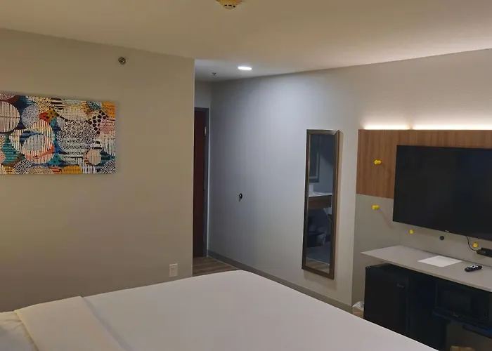 Microtel Inn & Suites By Wyndham Tulsa - Catoosa Route 66