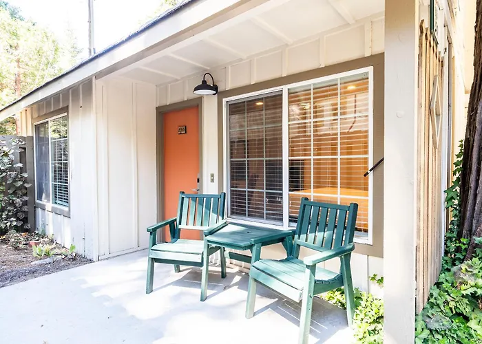 Tenaya At Yosemite Fish Camp