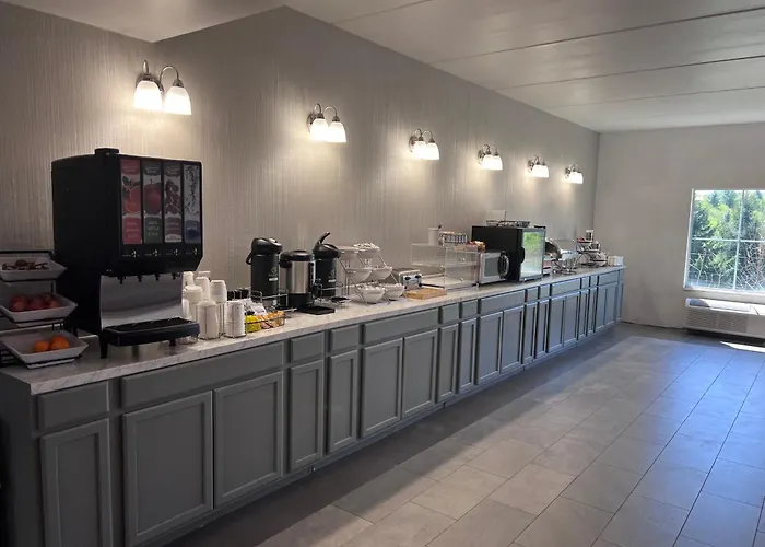 Wingate By Wyndham Clearfield Hotel