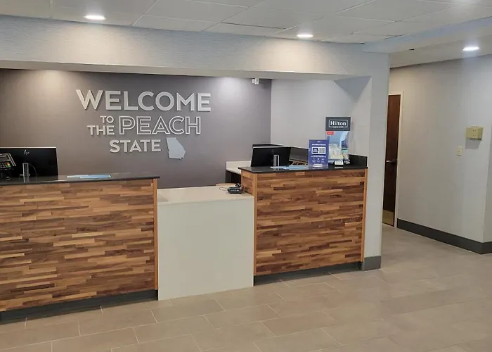 Hampton Inn Commerce