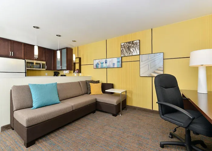 Residence Inn By Marriott Des Moines Downtown