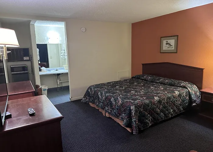 Crystal Motel Oakhurst