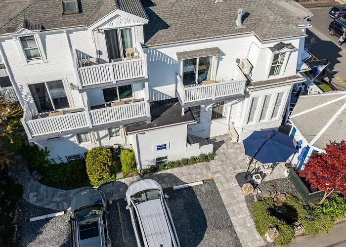 Brasswood Inn Provincetown