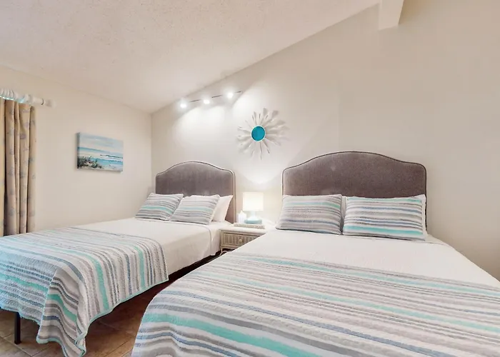 Sand Dollar E205 Pensacola Beach