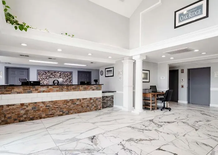 Quality Inn Oak Ridge